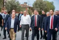 Başkan Tugay, İzmir Işıkkent Ayakkabıcılarını Ziyaret Etti