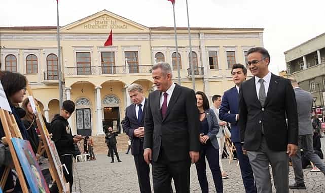 29 ekim cumhuriyet bayrami etkinliklerinin ikinci gunu coskuyla kutlandi