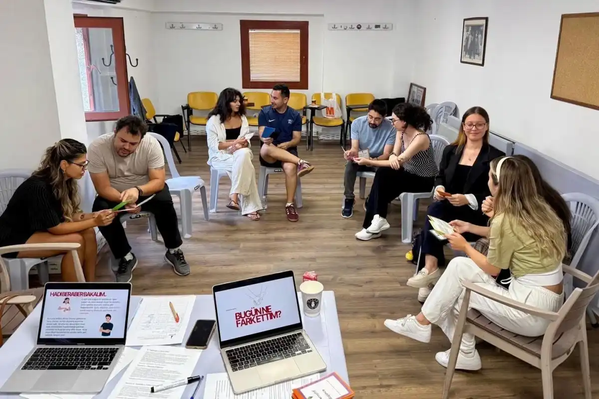 İzmir’de Gençler İçin Keşif Atölyeleri Başladı