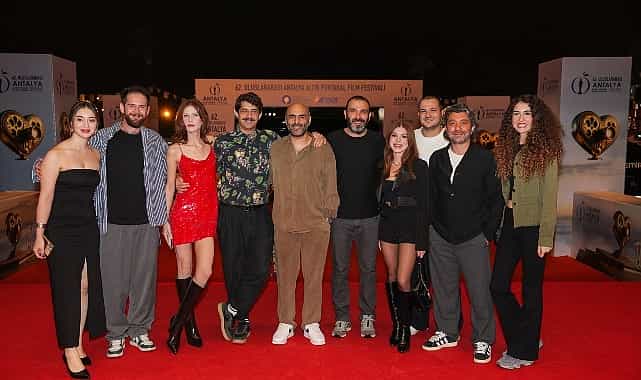 Altın Portakal Galalarında Kıbrıs’tan Bir Misafir Vardı 1 altin portakal galalarinda kibristan bir misafir vardi