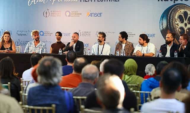 Altın Portakal’da beyazperdeye hayatta kalma hikayeleri yansıdı 1 altin portakalda beyazperdeye hayatta kalma hikayeleri yansidi