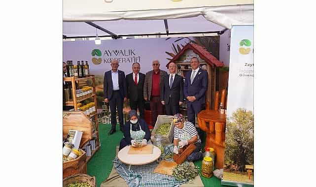 ayvalikta zeytin ve zeytinyagi buyuk festival pazari acildi