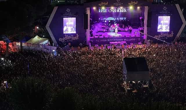 Başkan Çerçioğlu sevilen sanatçıları gençlerle buluşturmaya devam ediyor 1 baskan cercioglu sevilen sanatcilari genclerle bulusturmaya devam ediyor