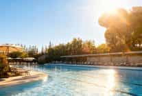 ela excellence resort belekte yaz hic bitmiyor sari yazin enerjisi akdenizde devam ediyor