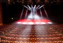 fisekhanede kasim ayi sahne sanatlariyla dolu