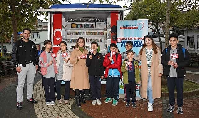 gezici kutuphaneden cocuklara ozel bayram turu