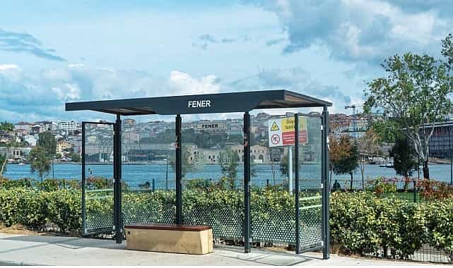 iett yatirimlarina duraklarda da devam ediyor