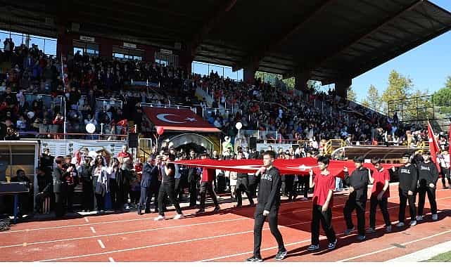 İnegöl’de Cumhuriyet Coşkusu 1 inegolde cumhuriyet coskusu