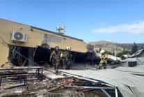 izmir itfaiyesi gocuk altinda kalan yurttasi kurtardi