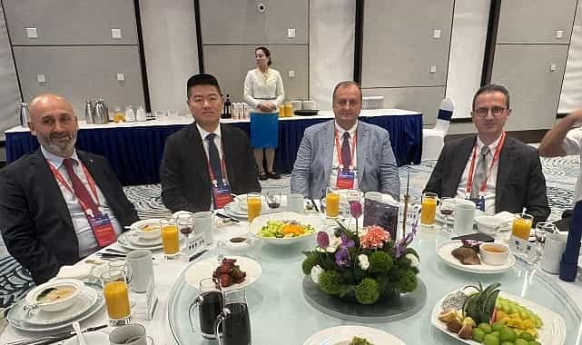 İznik, Dünya’nın En Büyük Seramik Fuarında 1 iznik dunyanin en buyuk seramik fuarinda