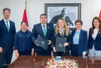 konakta imzalar kadin istihdami icin atildi