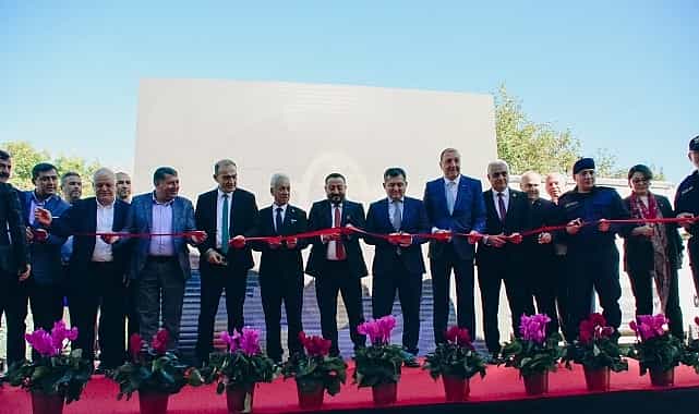 Ödemiş 20. Süs Bitkileri ve Fidancılık Sergisi Açıldı 1 odemis 20 sus bitkileri ve fidancilik sergisi acildi