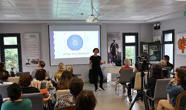 Temiz Gıdalarla Sağlıklı Yaşam: Efes Tarlası Yaşam Köyü’nde Fonksiyonel Beslenme Söyleşisi 1 temiz gidalarla saglikli yasam efes tarlasi yasam koyunde fonksiyonel beslenme soylesisi