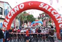 veloturk gran fondo cesmede pedallar baris ve spor icin dondu