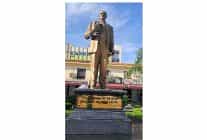 ataturk heykeli restore edildi