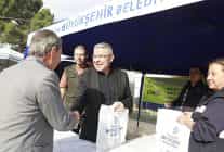 baskan cercioglu ata tohumlarindan uretilen fideleri koskte vatandaslarla bulusturdu