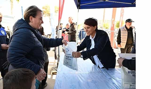 Başkan Çerçioğlu Binlerce Fideyi Didimliler ile Buluşturdu 1 baskan cercioglu binlerce fideyi didimliler ile bulusturdu