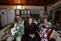 baskan vekili ozdemirden ogretmenler gununde anlamli ziyaret