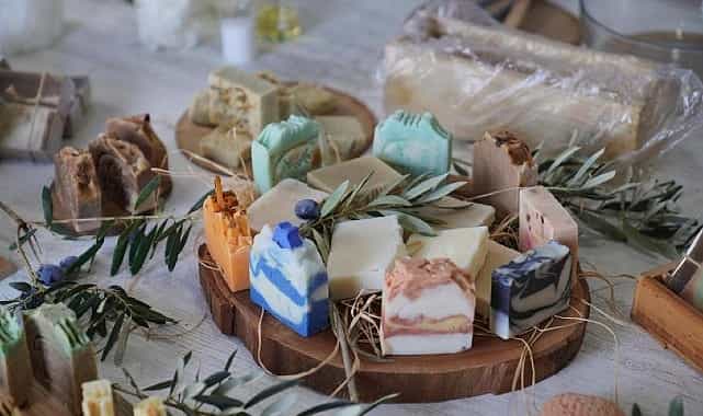 bu catinin altinda umut var