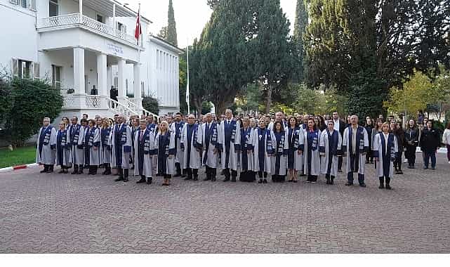 buyuk onder ataturk ege universitesinde torenlerle anildi