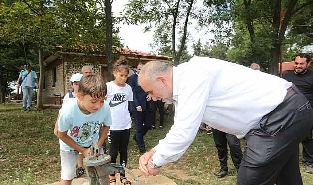 Canik Belediyesi'nden Farkındalık: Fidanlar Toprakla Buluştu 1 canik belediyesinden farkindalik fidanlar toprakla bulustu