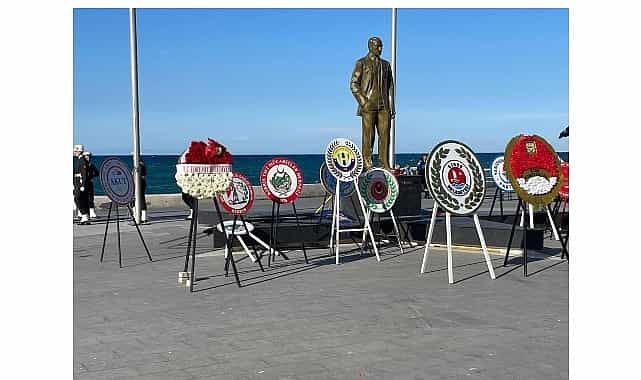 Edremit Heyeti KKTC'nin 42. Kuruluş Yıldönümü Kutlamalarına Katıldı 1 edremit heyeti kktcnin 42 kurulus yildonumu kutlamalarina katildi