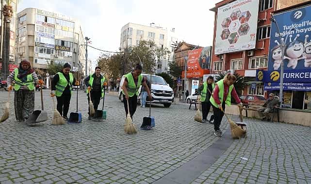 Edremit’te temizlikte 7/24 kesintisiz hizmet 1 edremitte temizlikte 7 24 kesintisiz hizmet