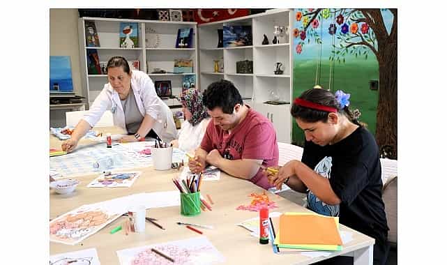 goncada sanatla ozguven kazaniyorlar