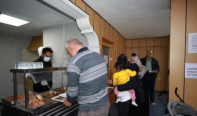 Hasta ve yakınları Büyükşehir'in baş tacı 1 hasta ve yakinlari buyuksehirin bas taci