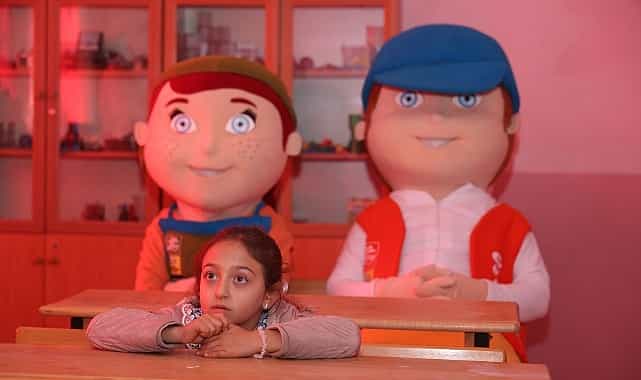 Ilgın Gökçeyurt’un Tek İlkokul Öğrencisi İlayda’ya Milli Tohum Bilinci Kazandırıldı 1 ilgin gokceyurtun tek ilkokul ogrencisi ilaydaya milli tohum bilinci kazandirildi