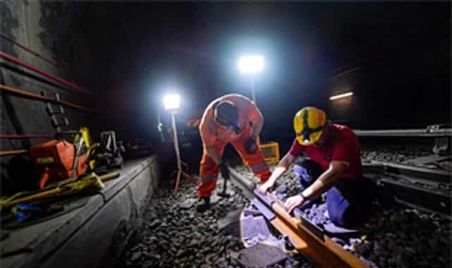 izmir metrosunda bakim zamani