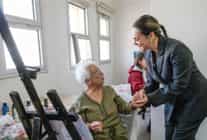 izmirli baskanlarin esleri bayraklida bulustu