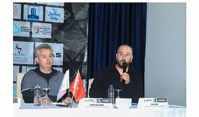 Kar Spor İda Ultra’nın basın toplantısı yapıldı 1 kar spor ida ultranin basin toplantisi yapildi