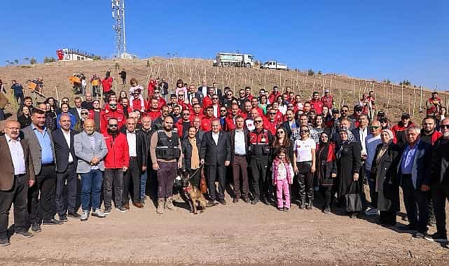 Milli Ağaçlandırma Günü’nde Keçiören’de Fidanlar Toprakla Buluştu 1 milli agaclandirma gununde keciorende fidanlar toprakla bulustu