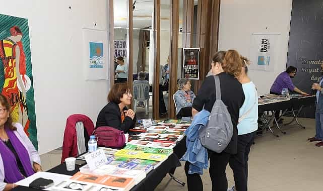 Narlıdere’de Kadınlar, Şiddete Karşı Seslerini Edebiyatla Yükseltti 1 narliderede kadinlar siddete karsi seslerini edebiyatla yukseltti