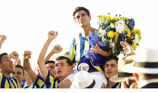 netflix futbol tarihine damgasini vuran lefter kucukandonyadisin hayatina odaklanan filmi lefter bir ordinaryus hikayesinin fragmanini paylasti