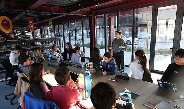 Nilüfer’de çocuklar animasyonun temellerini öğrendi 1 niluferde cocuklar animasyonun temellerini ogrendi