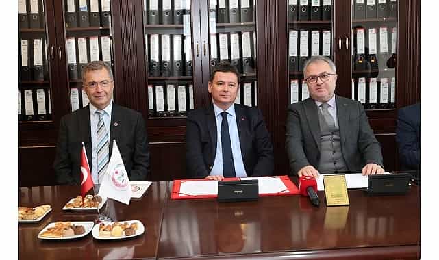 Osmangazi Belediyesi ve Bursa Barosu’ndan Şiddetle Mücadele Protokolü 1 osmangazi belediyesi ve bursa barosundan siddetle mucadele protokolu