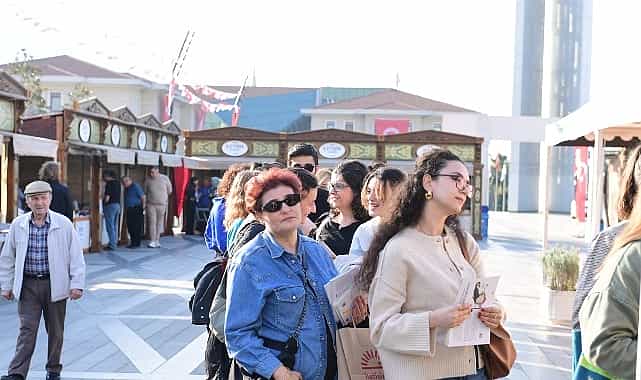 osmangazi kitap fuarina ilgi artarak devam ediyor