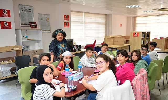 Osmangazi’de Çocuklar Hayallerini Kağıda Döküyor 1 osmangazide cocuklar hayallerini kagida dokuyor