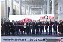 otomobil ve motosiklet tutkunlari bu fuarda bulusuyor