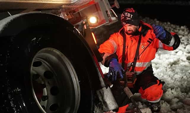 ‘Otoyol Cehennemi’nin 10. Sezonu, 3 Kasım Pazartesi 21.00’de National Geographic Ekranlarında Başlıyor! 1 otoyol cehenneminin 10 sezonu 3 kasim pazartesi 21 00de national geographic ekranlarinda basliyor