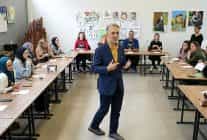 ressam cemal toy renklerin sifasini kocaeliye tasidi