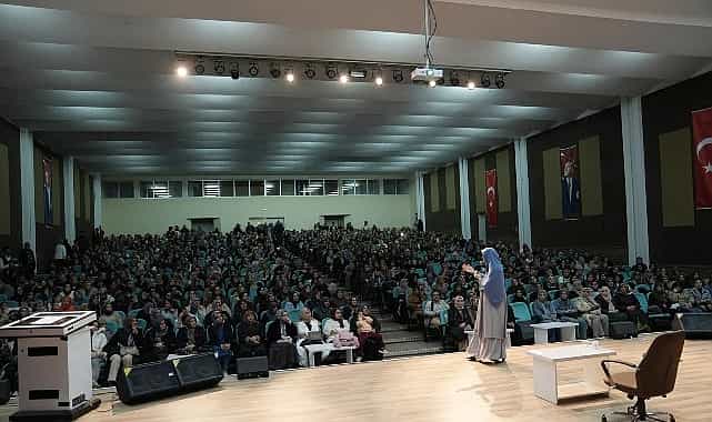 sehir konferanslari ile sevilen isimler konyalilarla bulusuyor