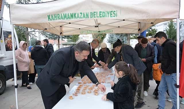 Şehitler İçin Lokma İkram Edildi 1 sehitler icin lokma ikram edildi