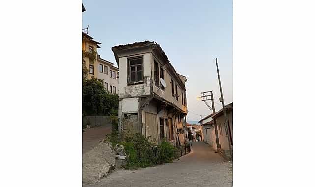 Tirilye Tabut Ev Basın Açıklaması 1 tirilye tabut ev basin aciklamasi