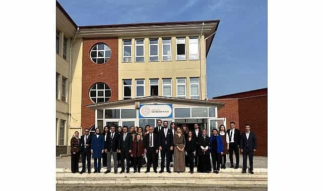 Tohum Otizm Vakfı’nın “Her Sınıf Bir Tohum” Projesi İle Kastamonu’daki Özel Eğitim Sınıfı, Eti Mutlu Kutu’nun Katkısıyla Yenilendi 1 tohum otizm vakfinin her sinif bir tohum projesi ile kastamonudaki ozel egitim sinifi eti mutlu kutunun katkisiyla yenilendi