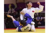 tugce bederden riyadda altin madalya