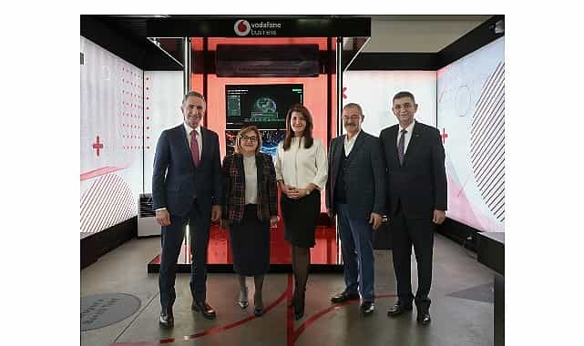 vodafone gaziantepteki yeni teknoloji merkezi ile anadolu sanayisini gelecege hazirlayacak