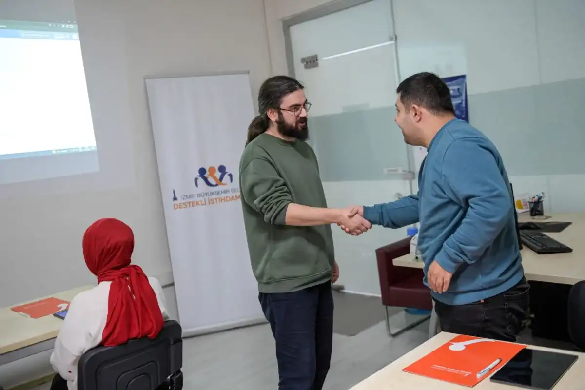 İzmir’de 53 Engelli İş Hayatına Kazandırıldı 1 İzmir’de 53 Engelli İş Hayatına Kazandırıldı